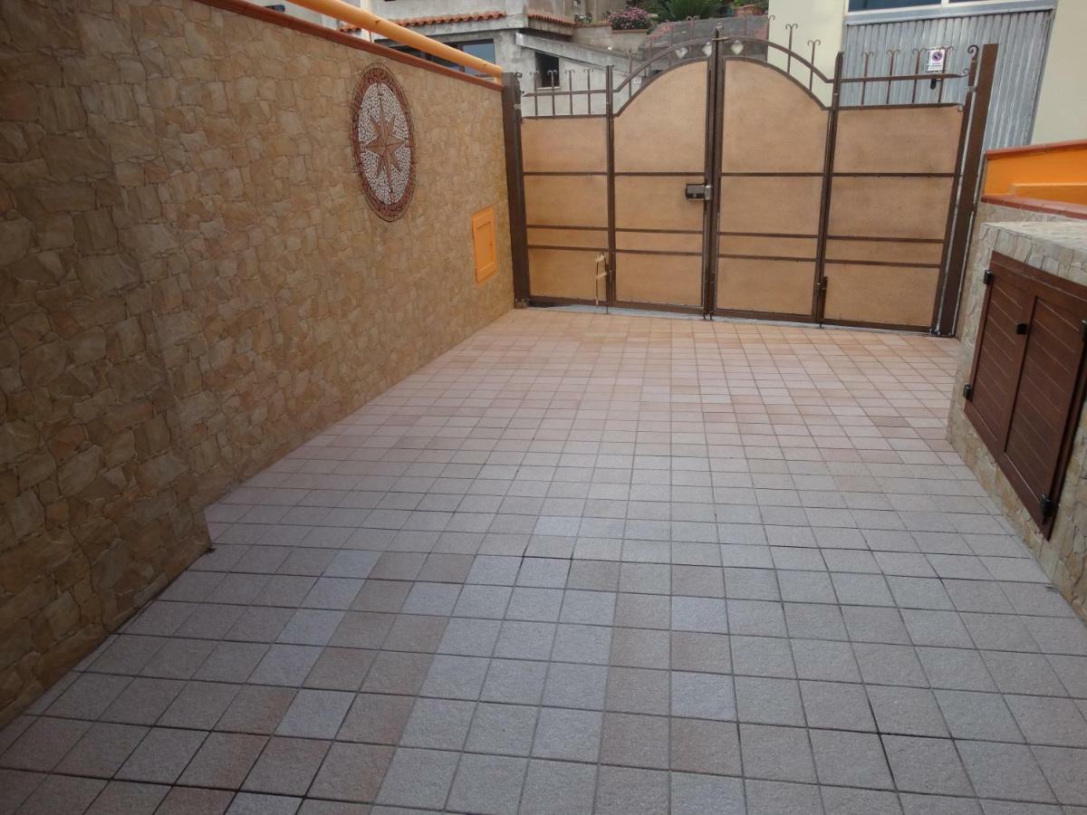 Appartamento La Collinetta Gonnesa Bagian luar foto